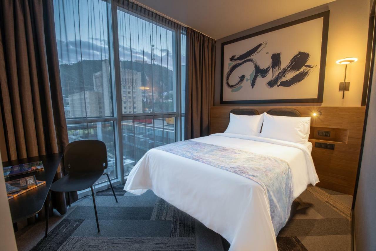 Radius Hotel ティビリシ エクステリア 写真