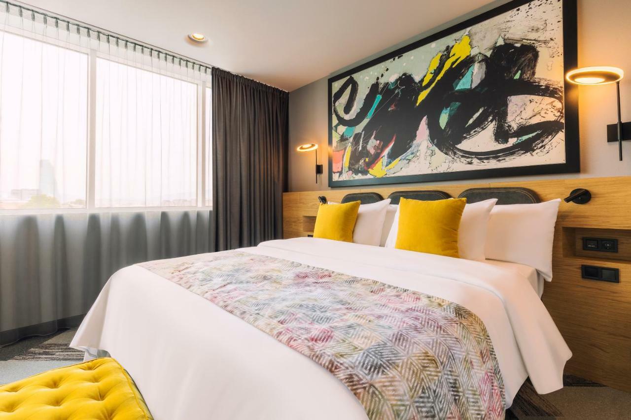 Radius Hotel ティビリシ エクステリア 写真