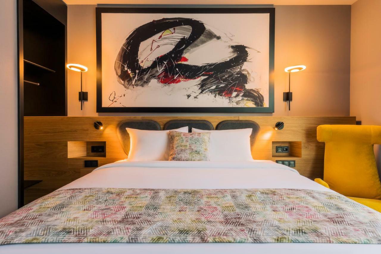 Radius Hotel ティビリシ エクステリア 写真