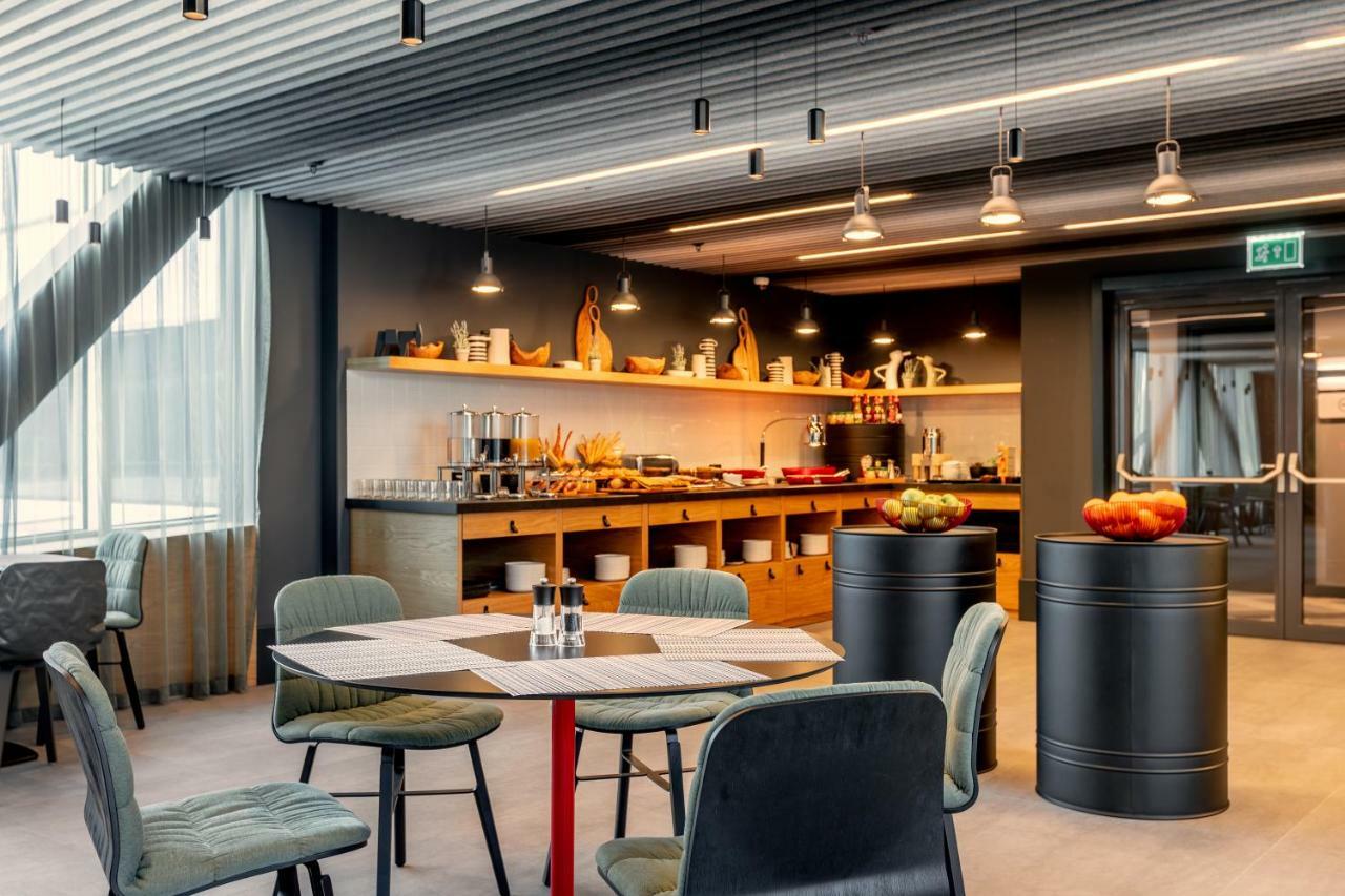 Radius Hotel ティビリシ エクステリア 写真
